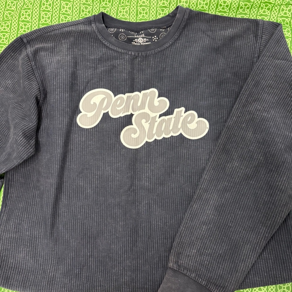Three Square dark blue “Penn State” crew neck sweatshirt size large